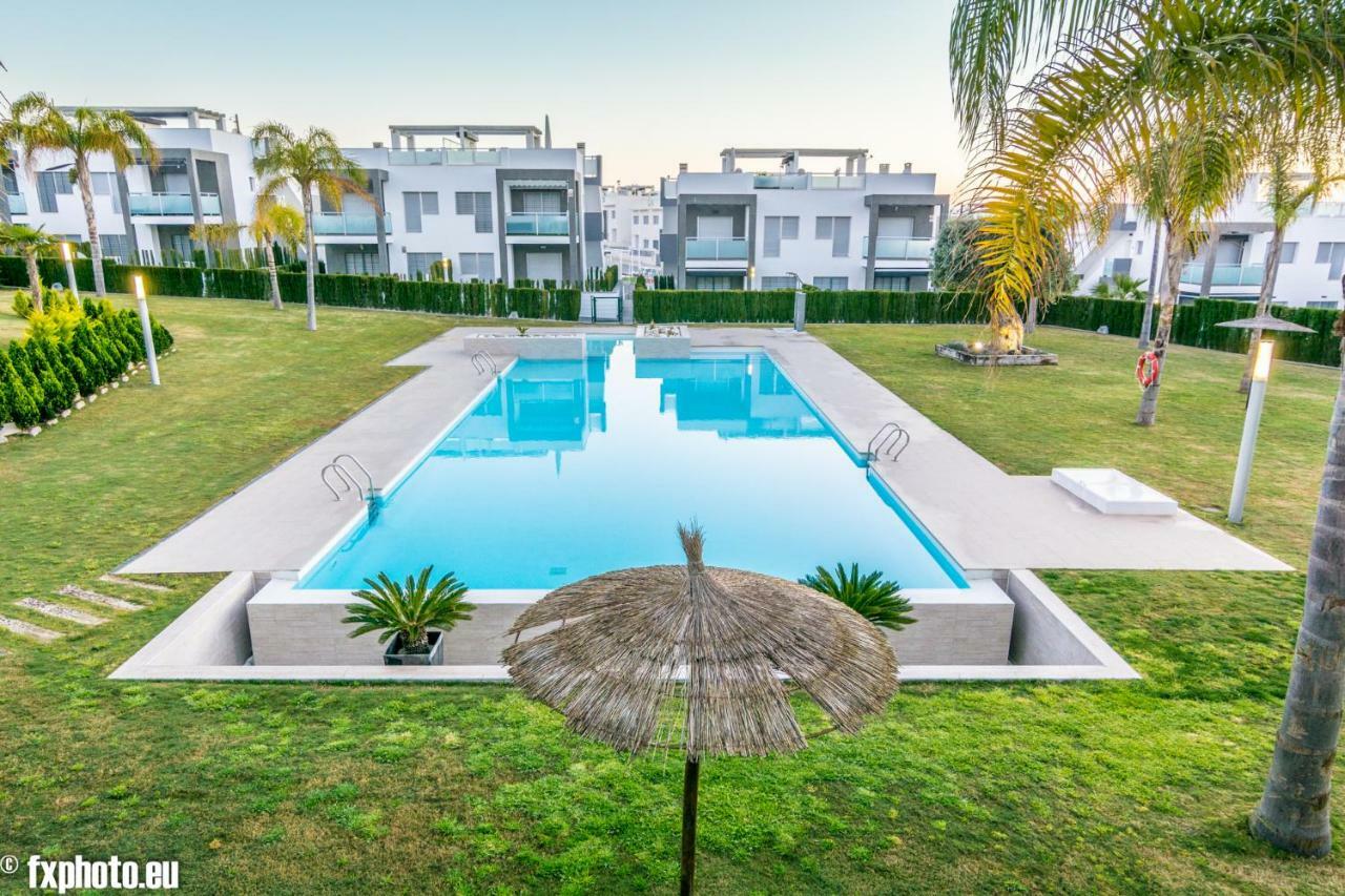 Eluxuria Sunny Villa Torrevieja Zewnętrze zdjęcie